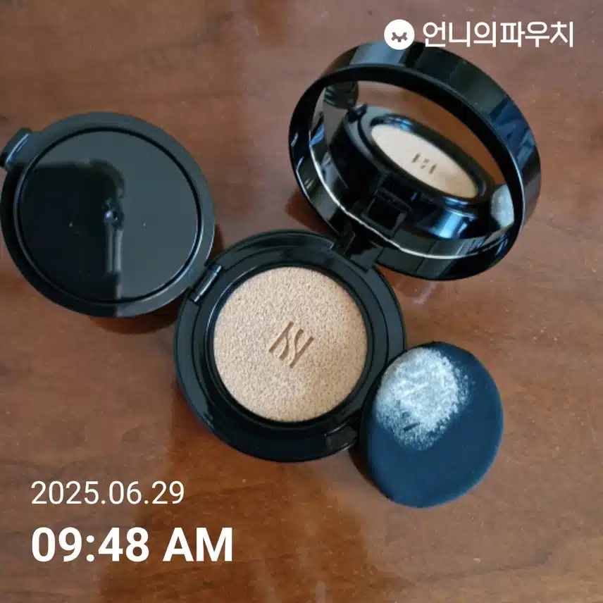 헤라블랙쿠션 화운데션 발라봅니다.