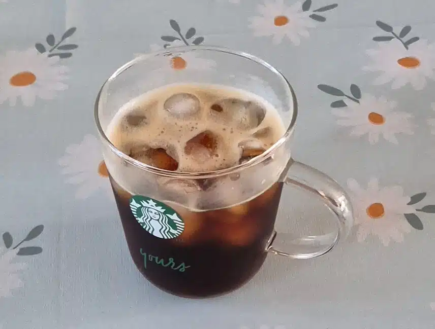 아이스 아메리카노 한잔