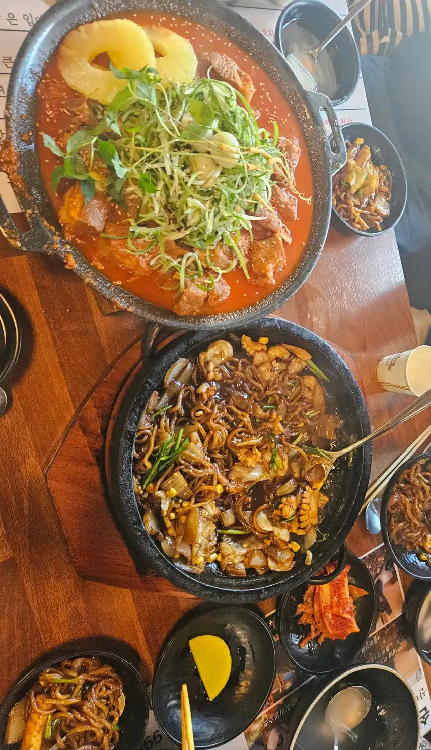 오늘 점심 돌짜장