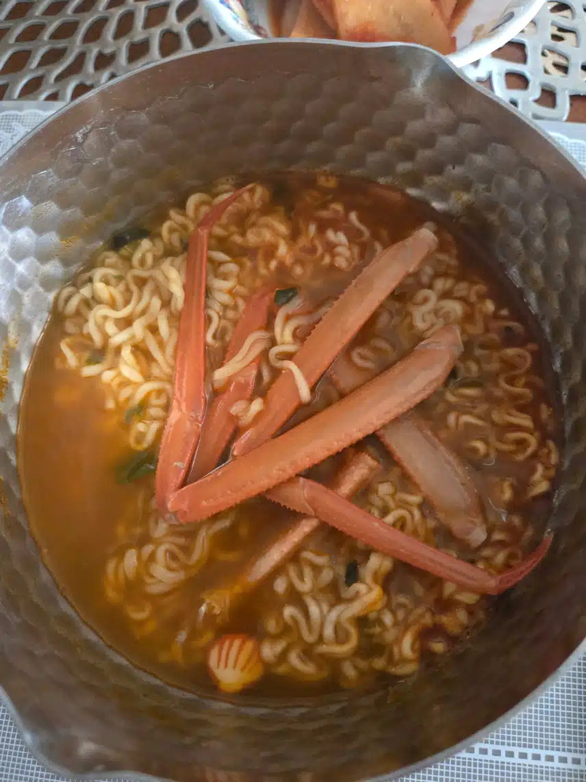 진짜 꽃게 라면