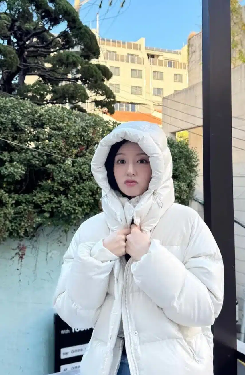 날이 너무 더우니까 패딩입은 지원님으루  힐링🧊