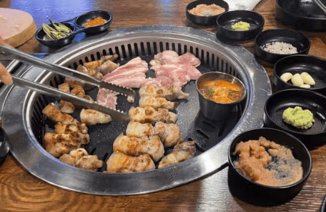 어제 저녁에 먹은 삼겹살이에요