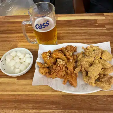 집근처 티바 두마리치킨집 그냥 지나칠수가없어요