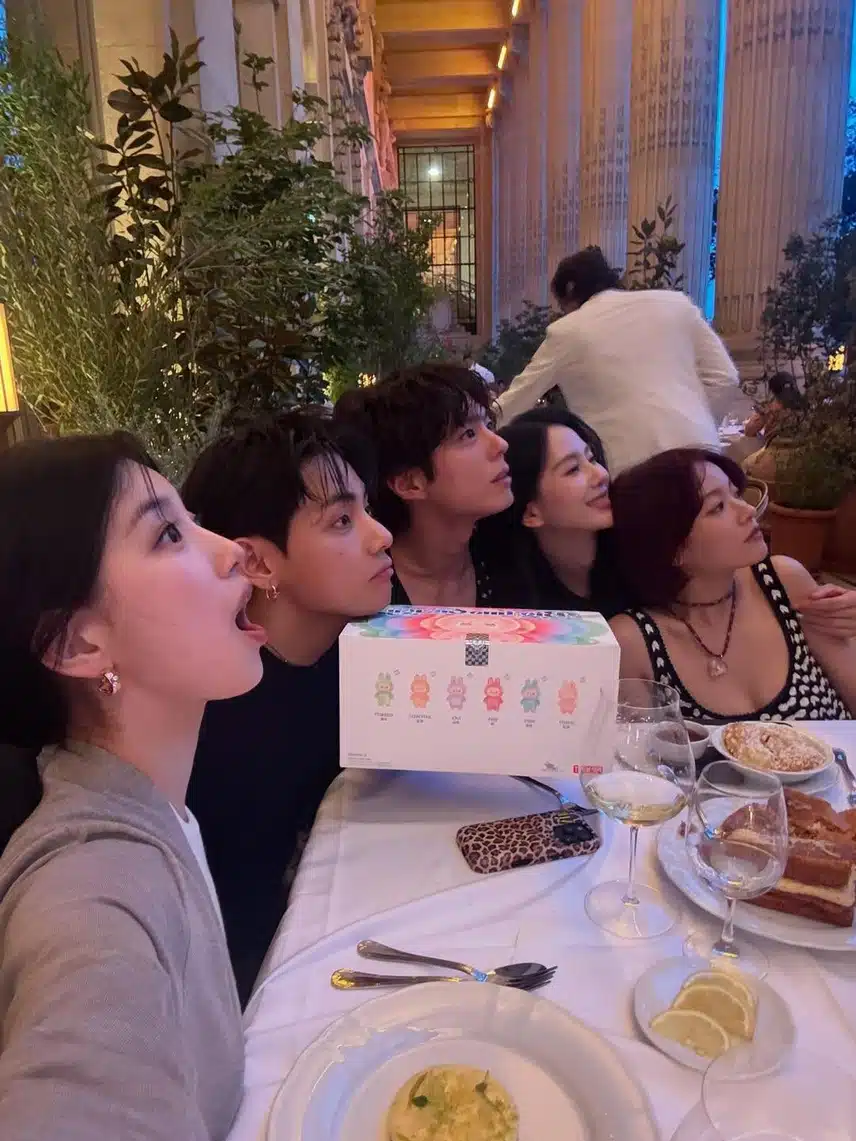 자주 보고싶은 뷔, 수지, 박보검 셀린즈 조합 