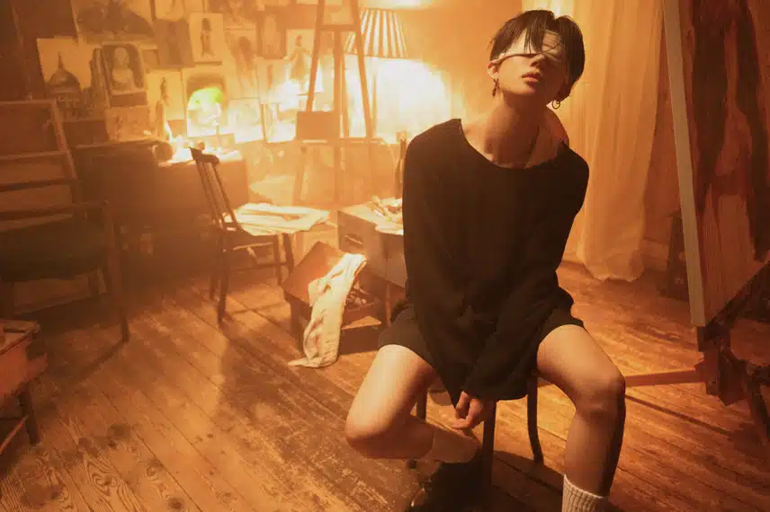 다크한 예술가 느낌의 연준 솔로곡 'Ghost Girl' 프리뷰 영상