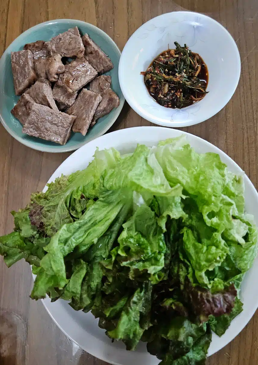 달래장 소고기 쌈 🥬🥩🌿
