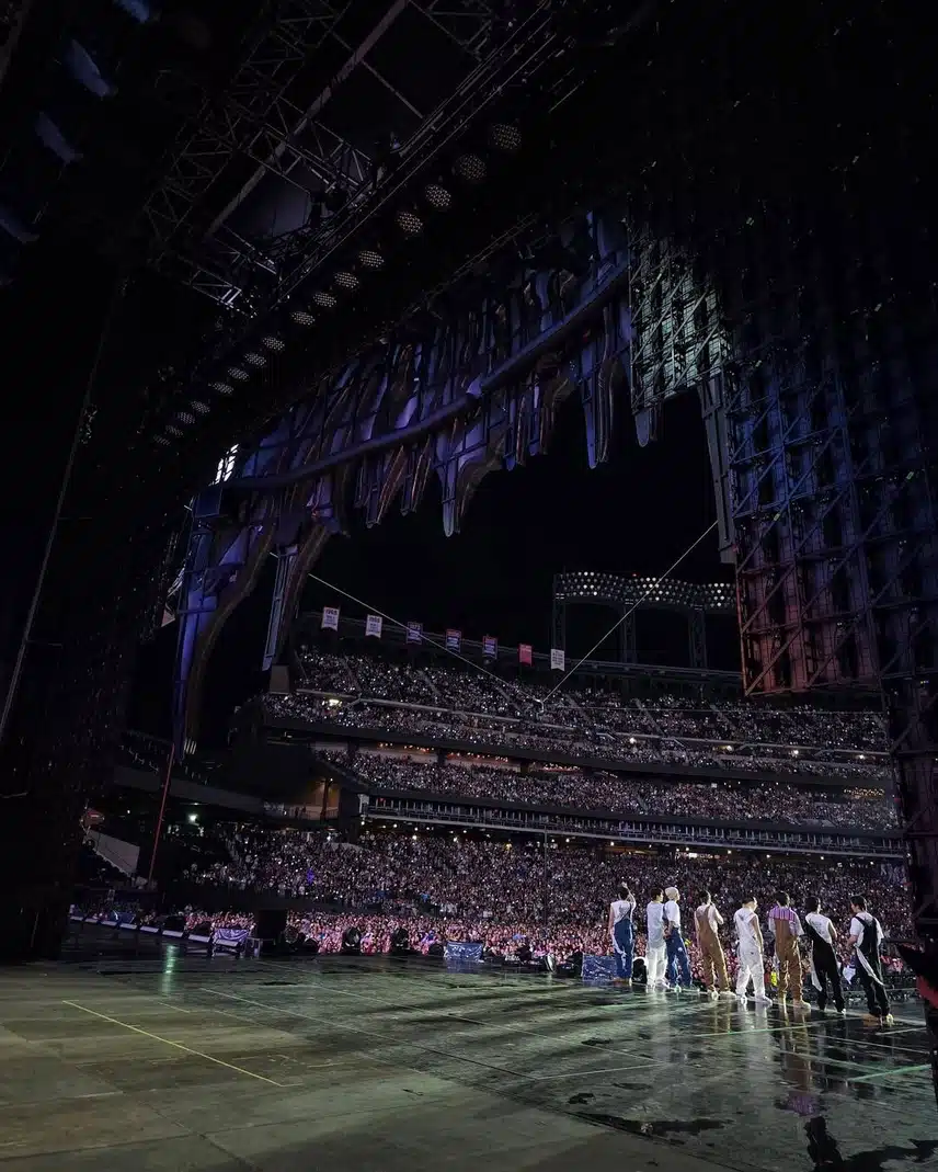 Gli Stray Kids brillano sul palco