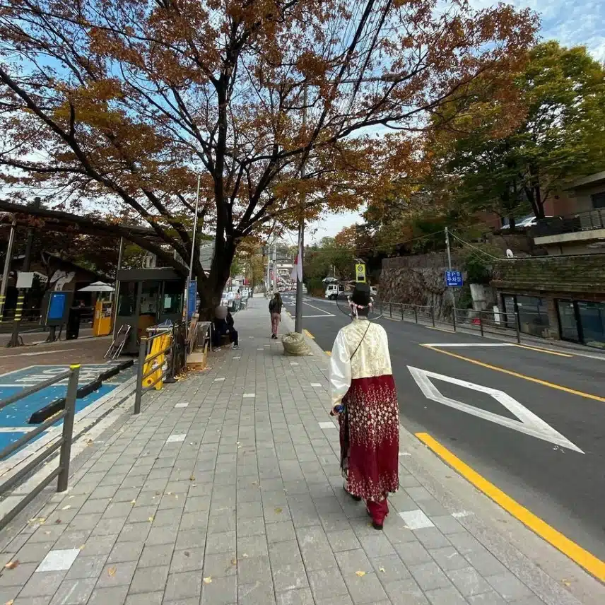 한복도 힙할 수 있다는 걸 보여주는 산다라박
