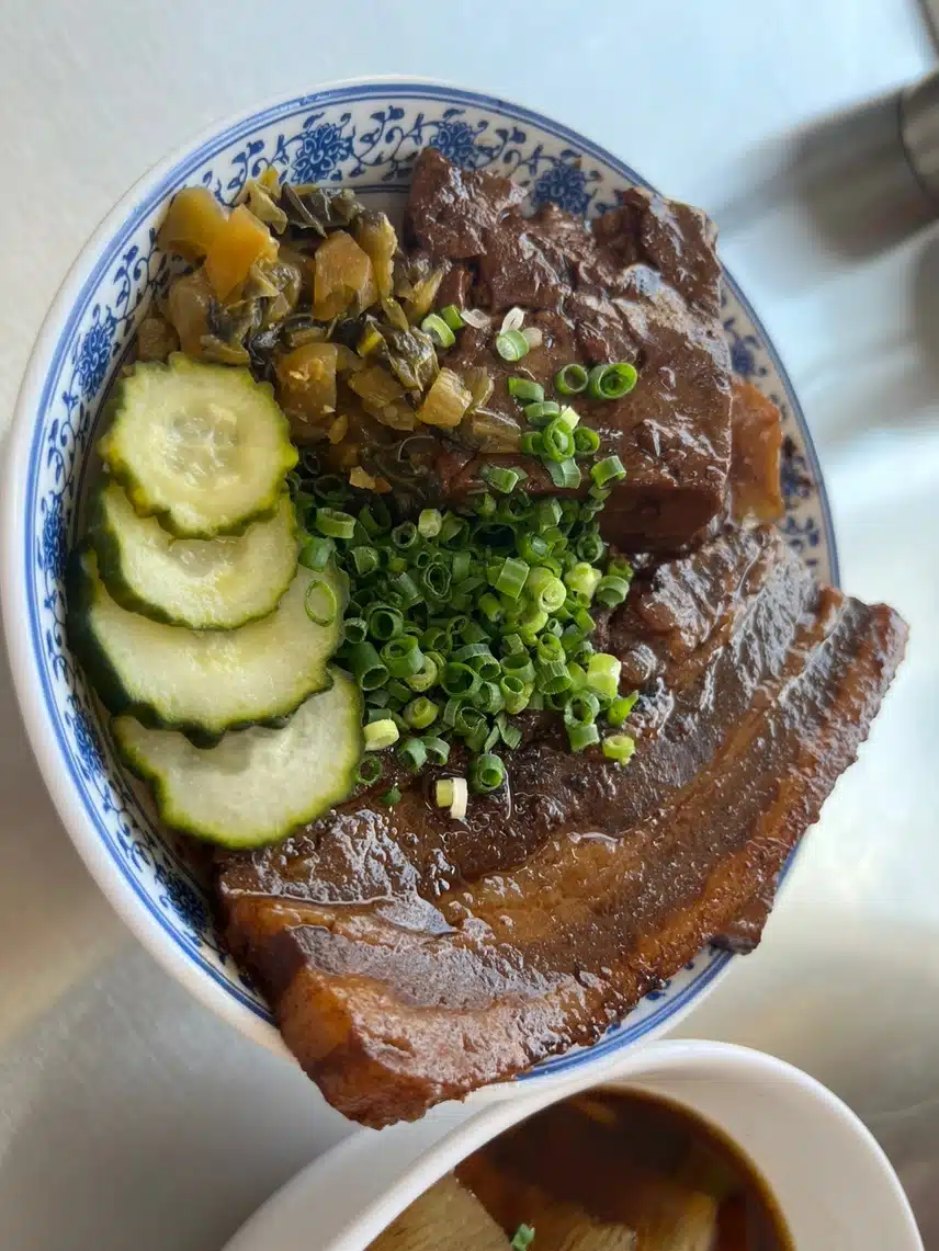 점심은 대만 음식이라는데요. ^^