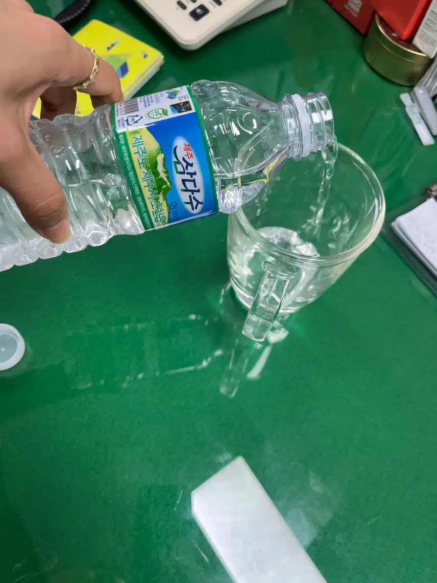 하루 2L 물 마시기
