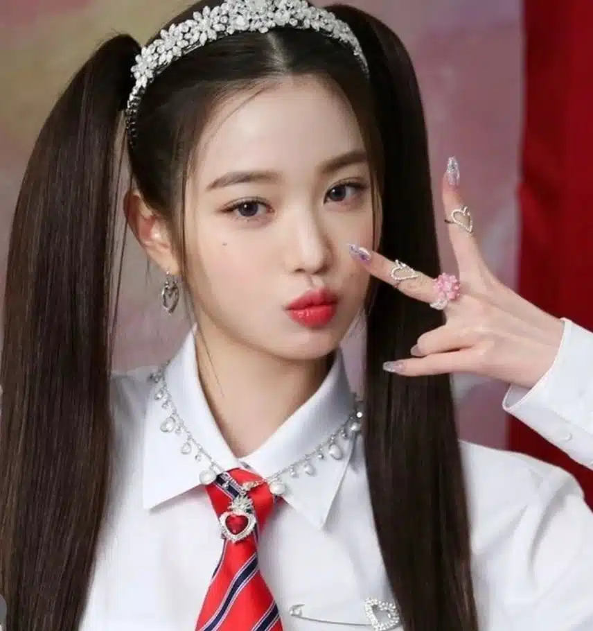 러브 다이브 때 원영님 같은데 너무 귀엽네요