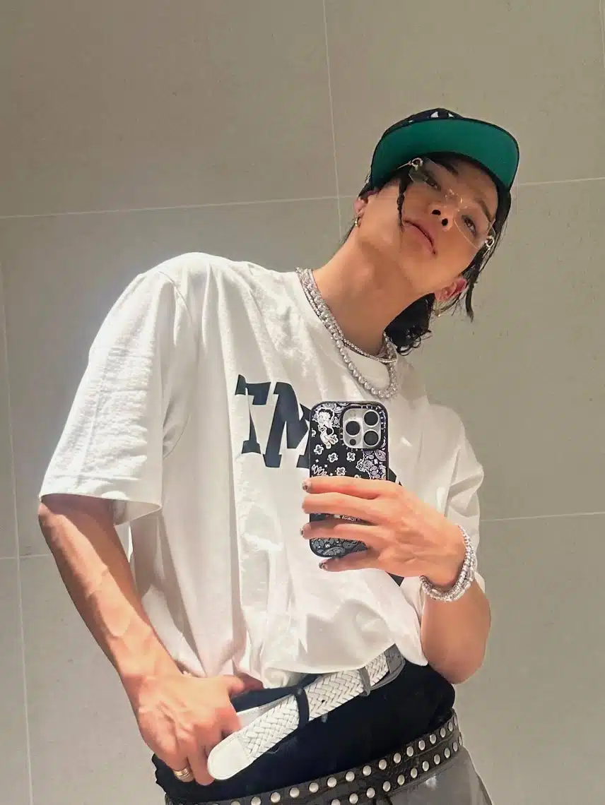 Selfie Hankira dari masing-masing All Defs dengan warna khas mereka sendiri
