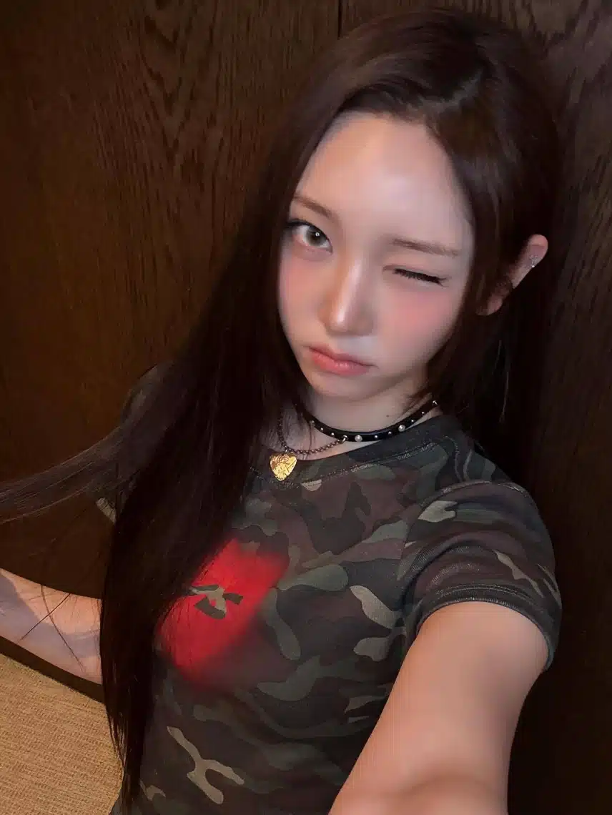 Selfie Hankira dari masing-masing All Defs dengan warna khas mereka sendiri