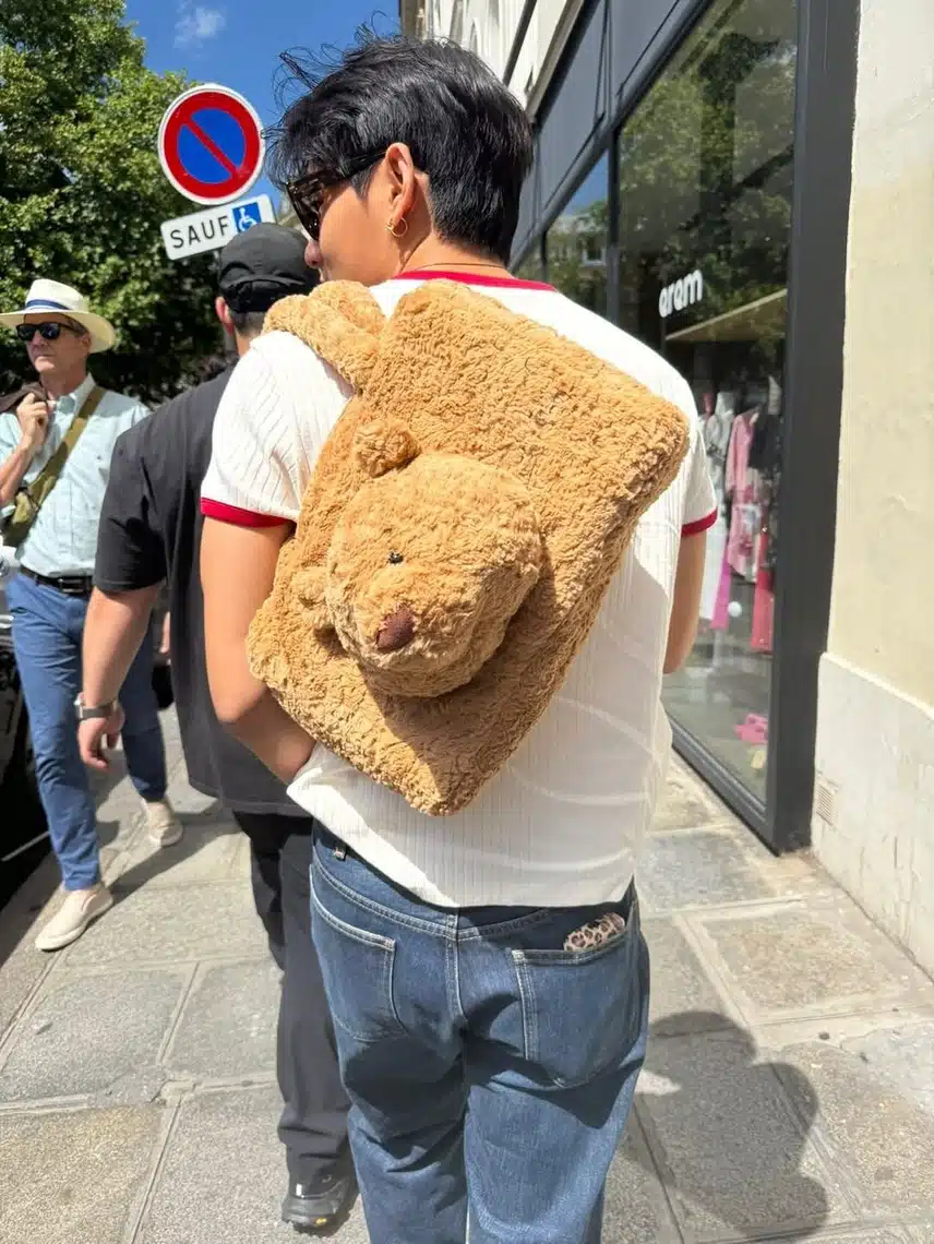 귀엽고 잘생긴 곰돌이 방탄소년단 뷔 