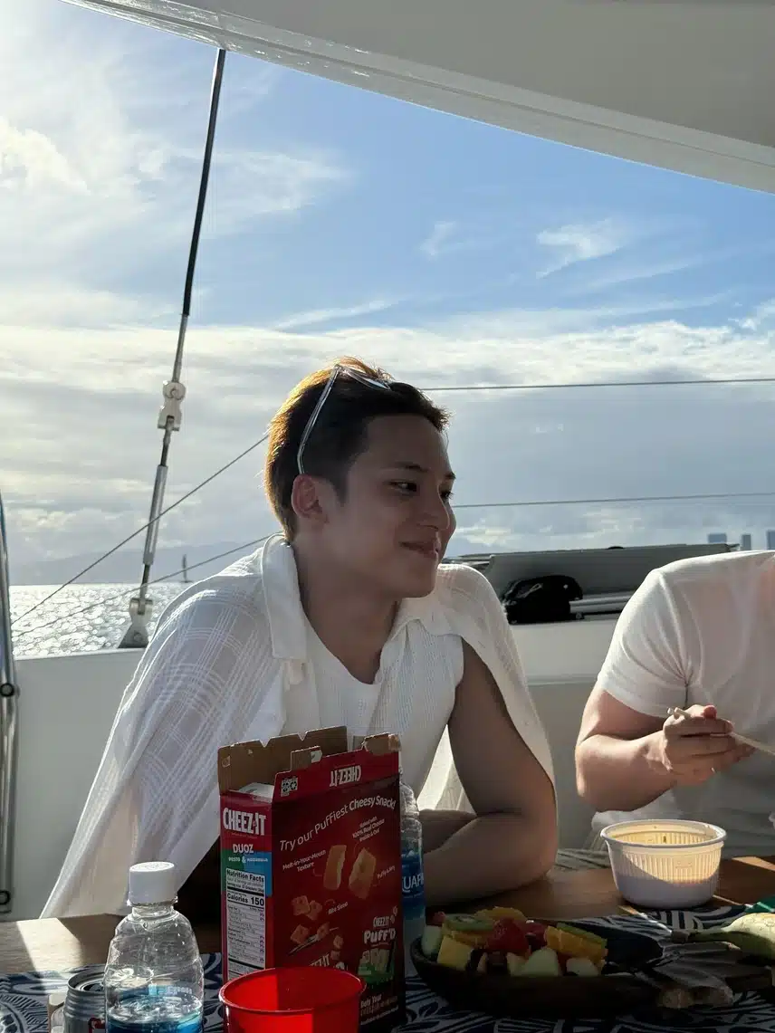 바다를 다양한 방법으로 즐기는 민규 인스타 업 ! 