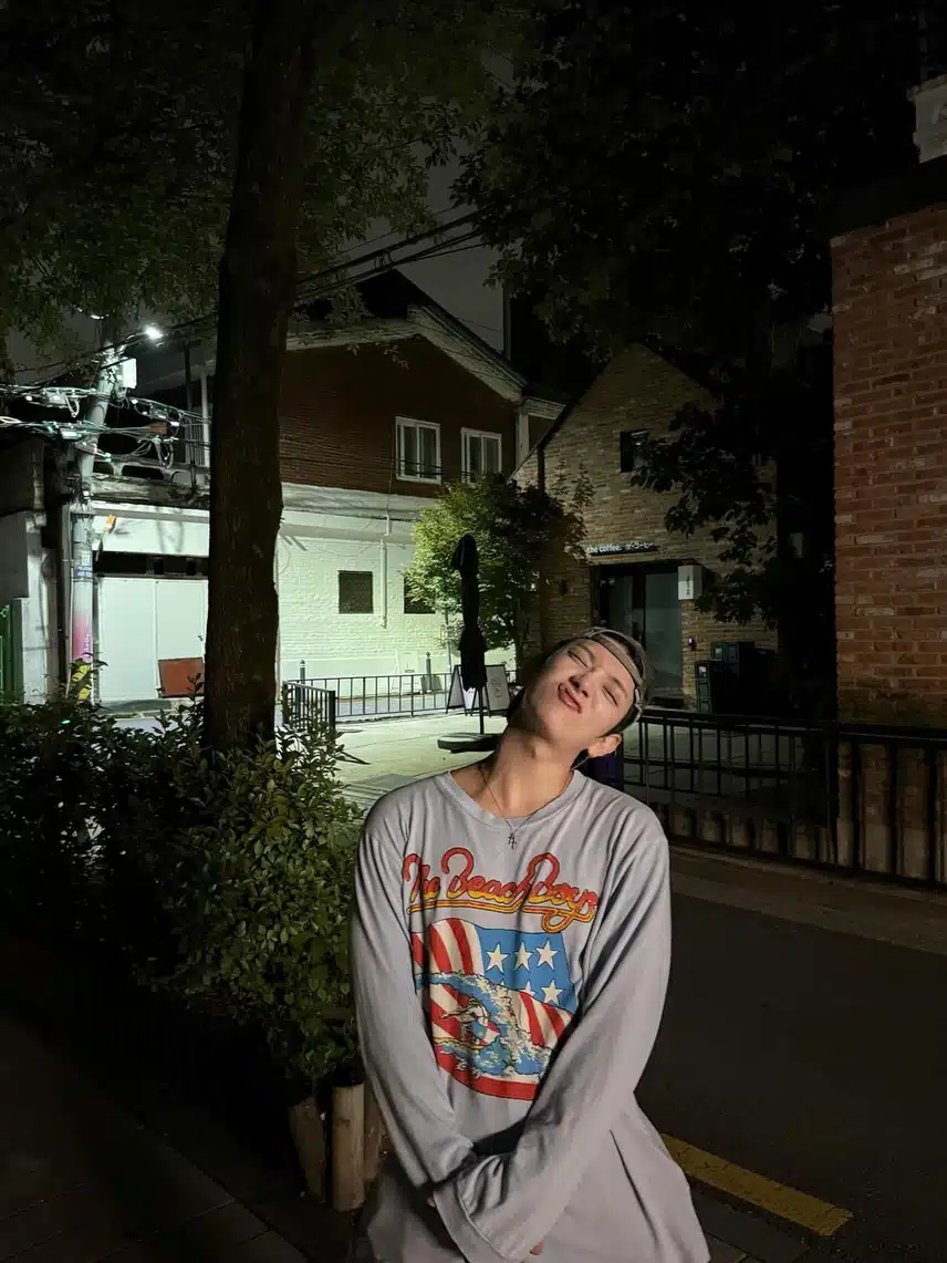 Instagram Joshua Seventeen aktif saat sedang jalan-jalan dan mengunggah foto pacarnya!