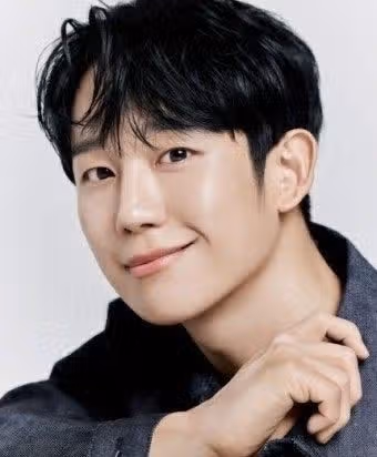 Actor Jung Hae-in's photo with a really small face