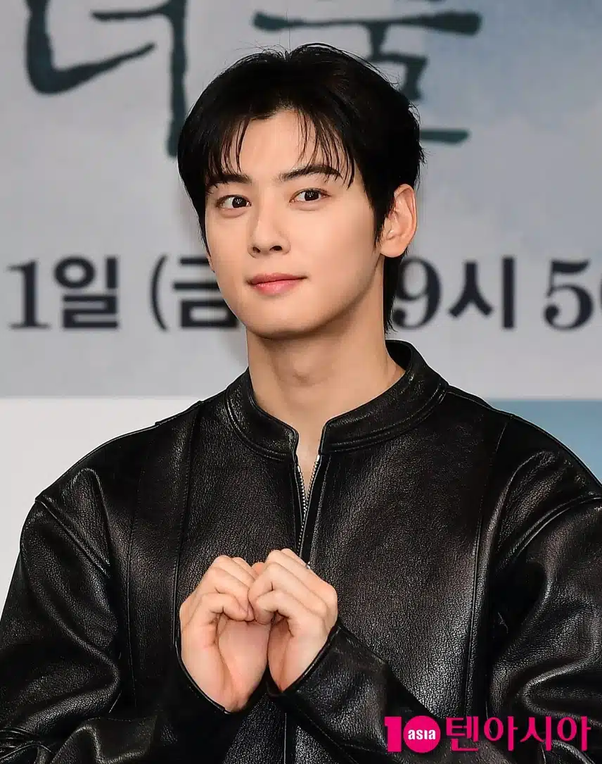 텐차트에서 차은우님 1위 소식입니다