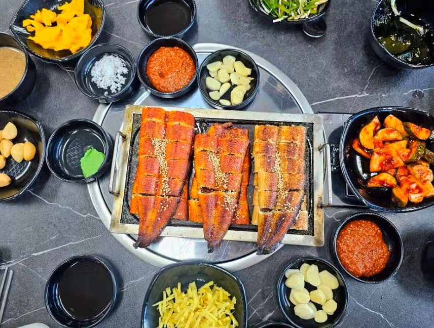 우리 동네 민물장어 구이 1티어집을 추천합니다!