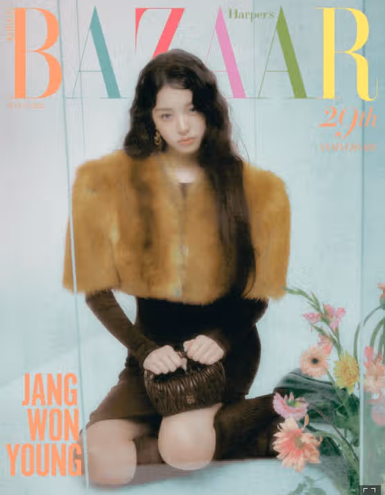  장원영 ,8월호 커버를 공개 ! 