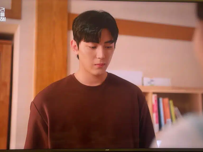 모두의 눈치를 보게되는 세리