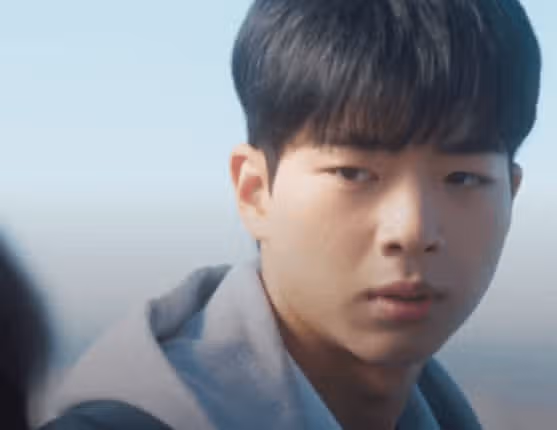 박성아에게 큰 배신감을 느낀 견우