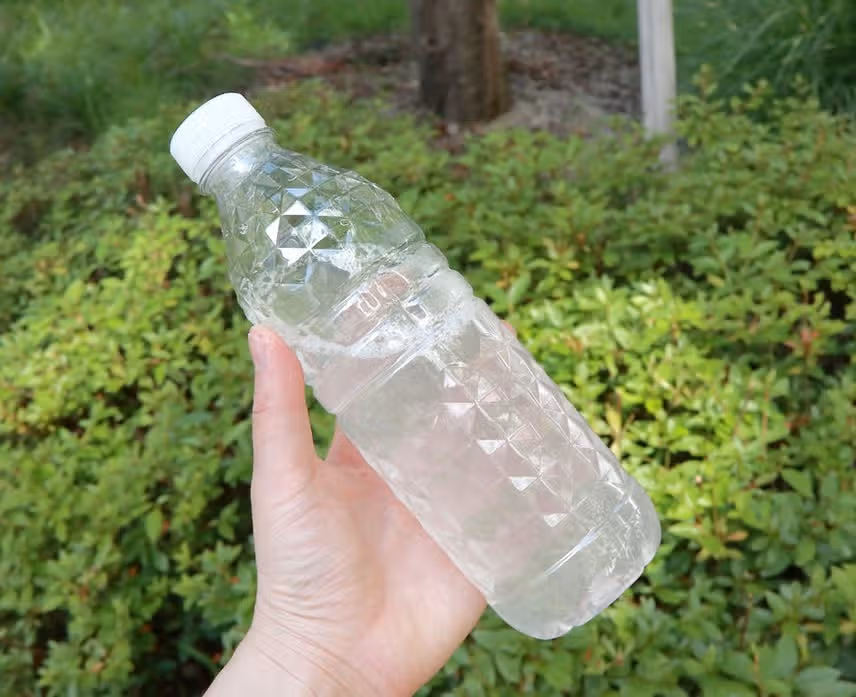 산책하며 상큼한 레몬수~