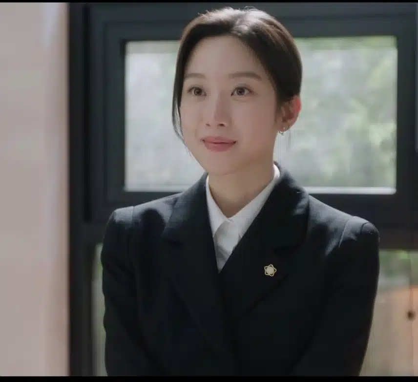 비주얼만으로 면접 프리패스상 희지