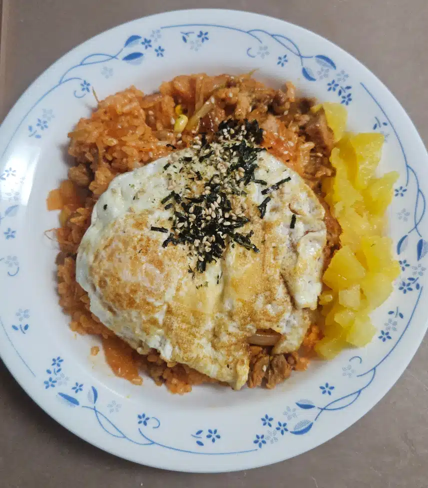 파인애플 볶음밥으로 🍍🍛