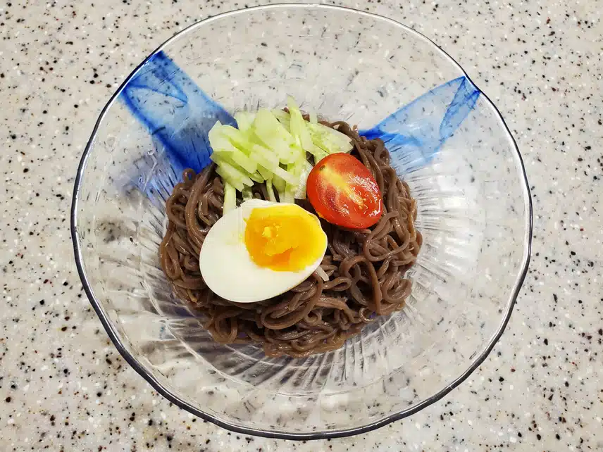 냉모밀 만들어 먹었어요