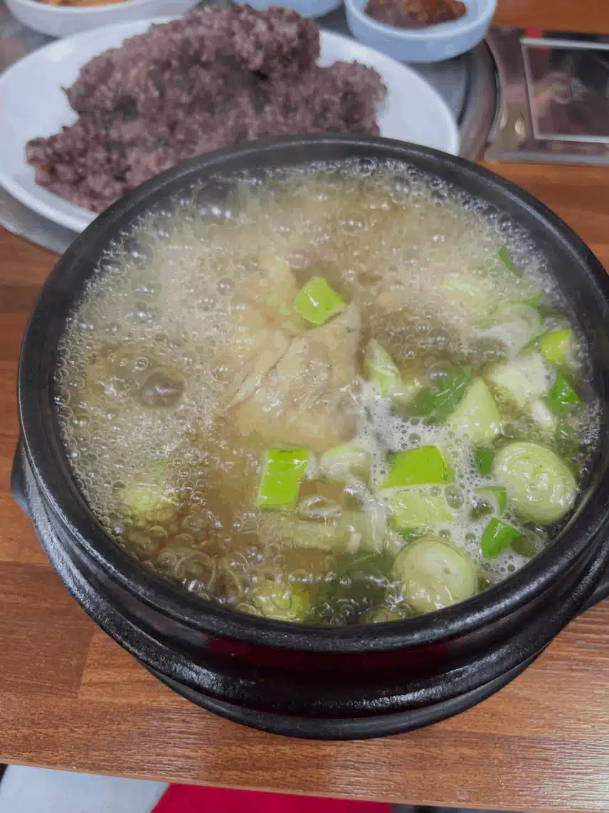 성수에 엄나무 삼계탕집 괜찮은곳이 있습니다