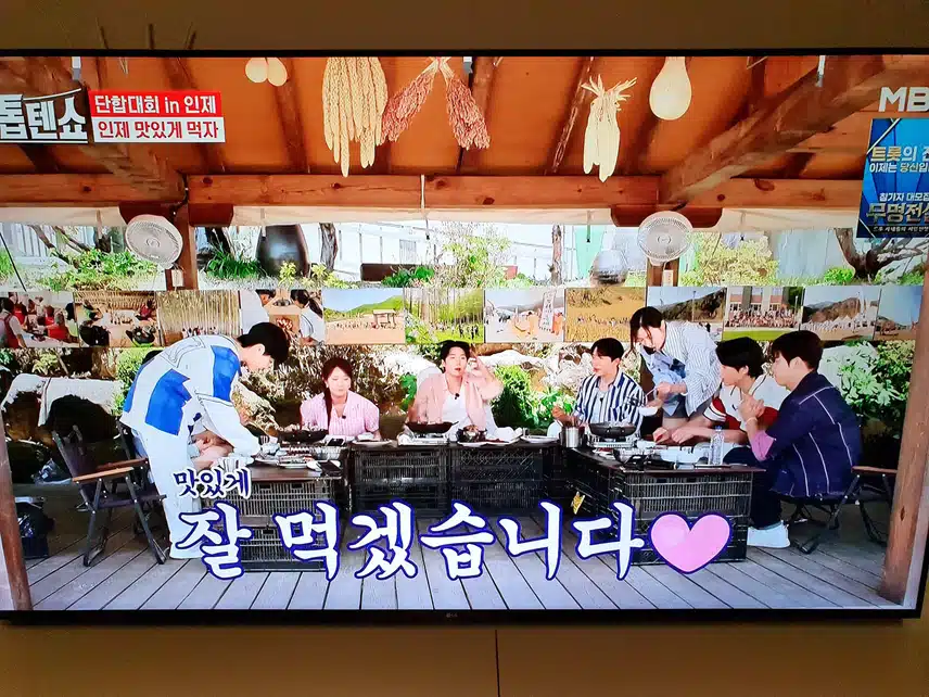 서로 도우며 생일상 준비하는 모습 흐뭇해요