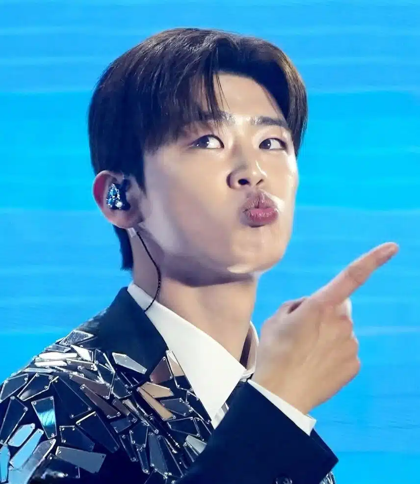 지현님께 휴일에도 드려야죠