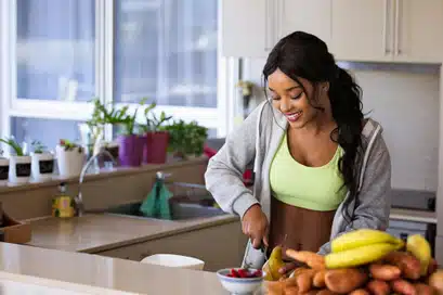 아침에 많이 먹지만… 다이어트에 안 좋은 ‘공복 금지 식품’ 4가지!