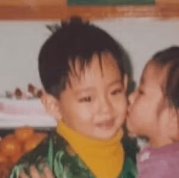 모태 귀염둥이 방탄 뷔의 인스타 프사 변경