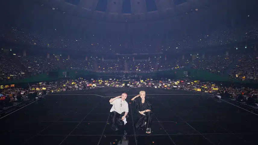 세븐틴 호시우지 팬콘서트 첫 공연 사진들