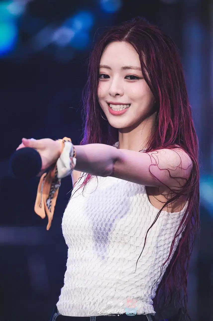 Ariel est apparue dans Waterbomb, Yuna