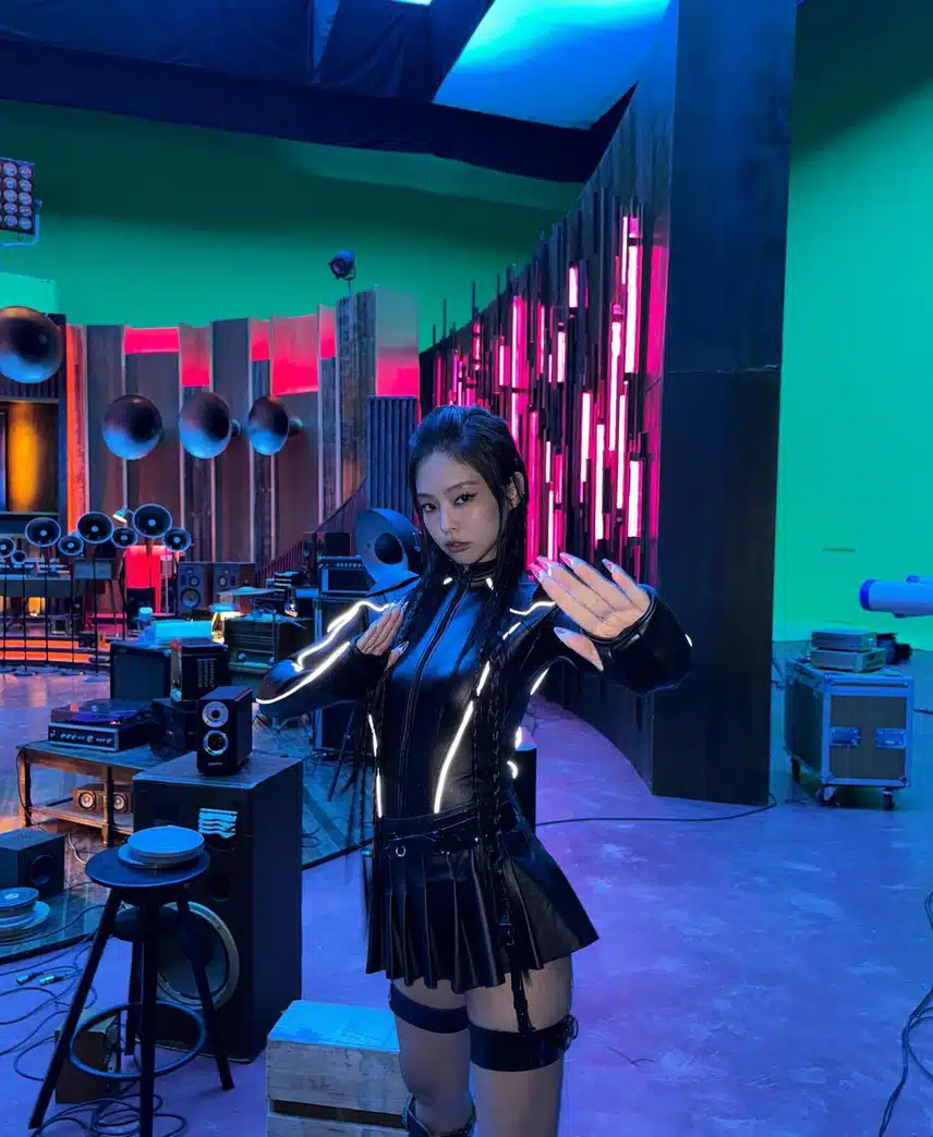 제니 인스타로 보는 뛰어 뮤직비디오 촬영 현장