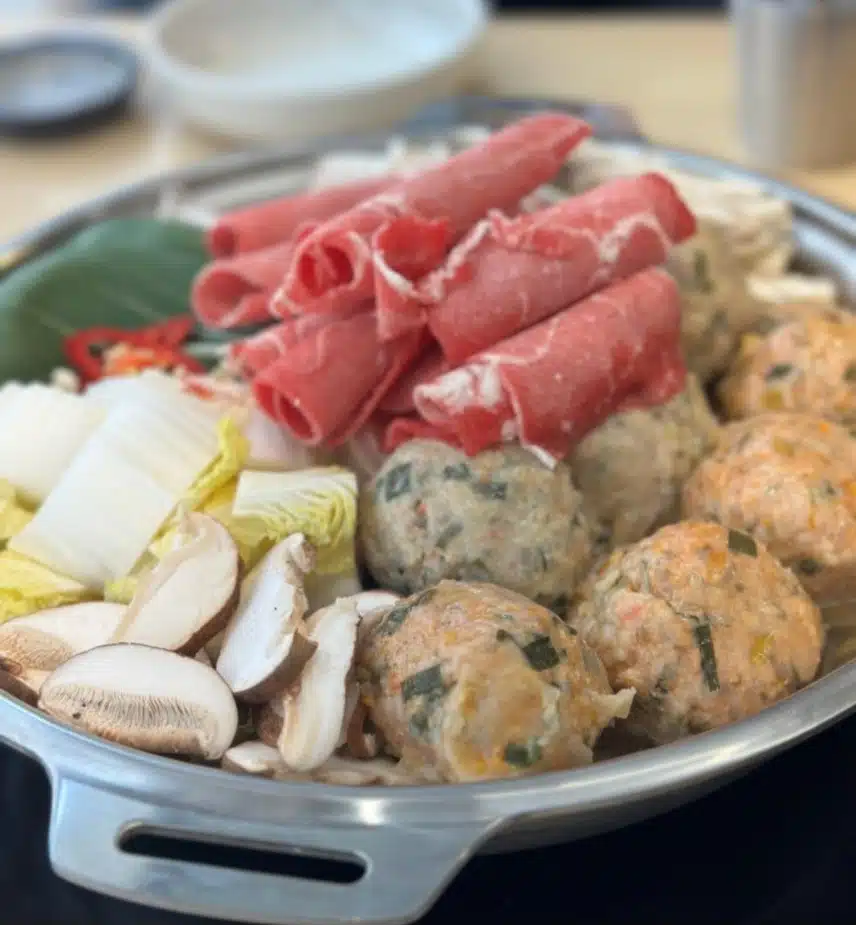 방이굴림만두떼굴 이름도 귀엽고 맛도 좋아요