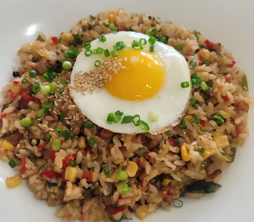옥수수 톡톡 스팸 볶음밥