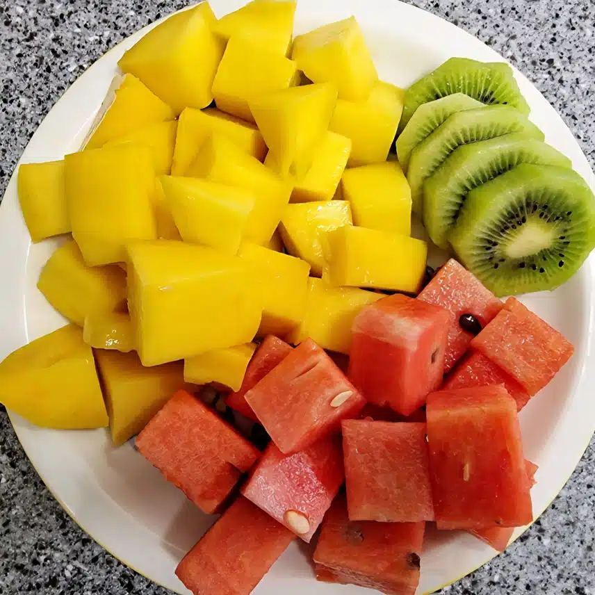 새콤달콤 과일~🥭🥝🍉