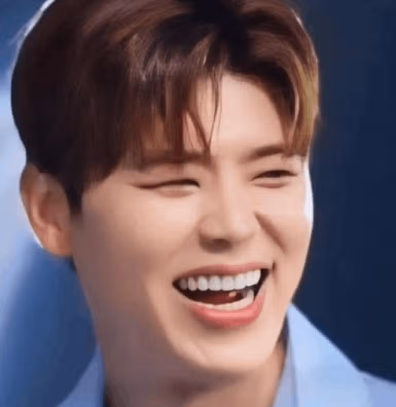 박지현님  2025 울산 서머페스티벌 쇼 음악중심 라인업에 이름을 올렸어요