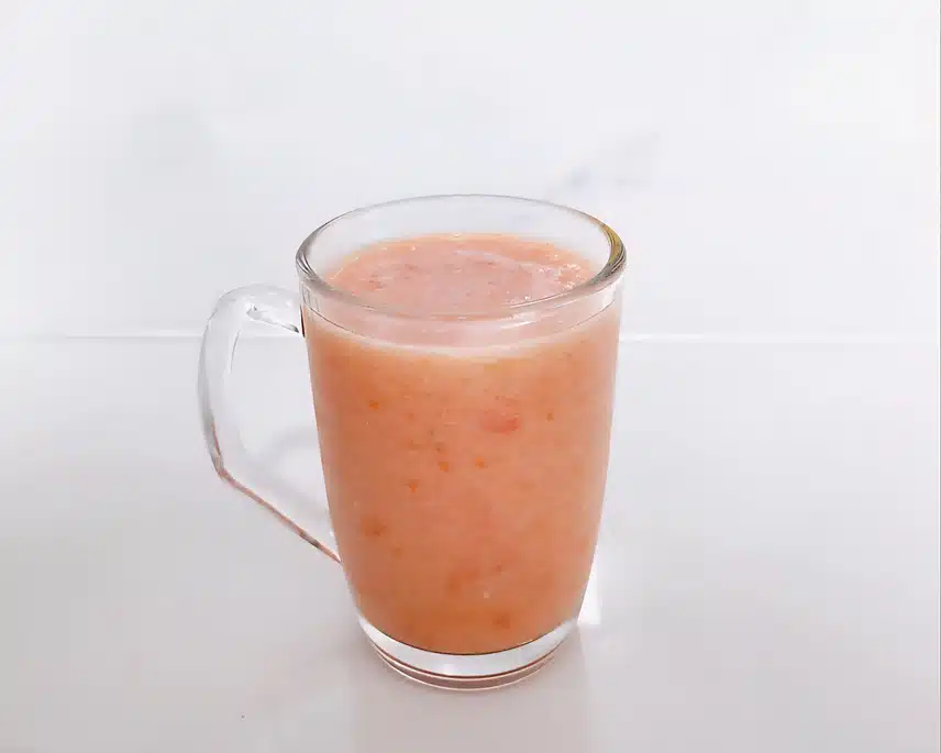 직접 갈은 토마토 주스 🍅