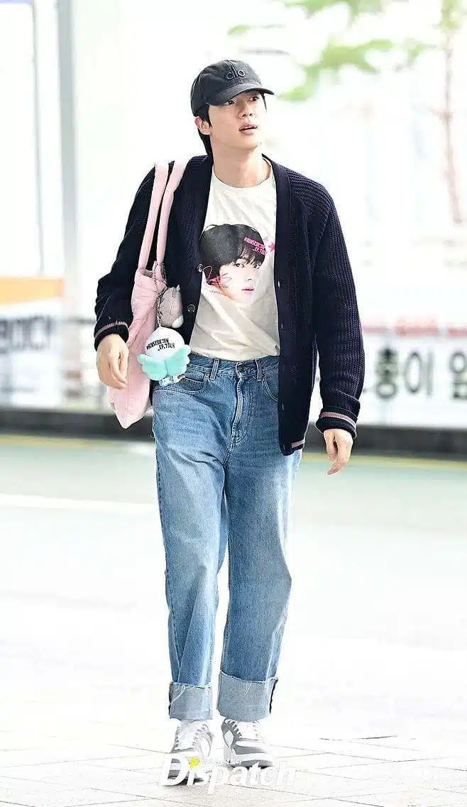 석진이의 자기애 듬뿍 담은 공항패션 ㅋ