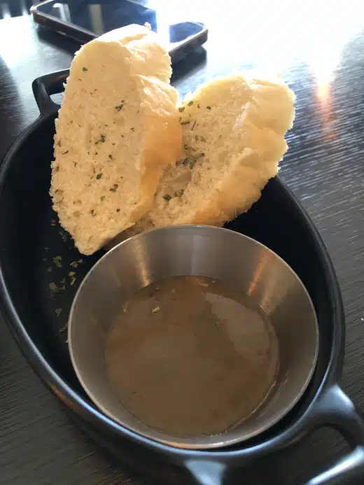 봉천역 맛집 아란 소개해드립니다.