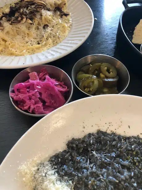 봉천역 맛집 아란 소개해드립니다.