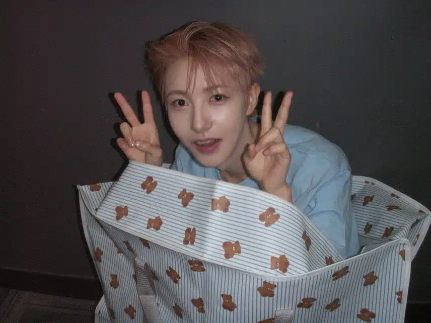 쇼핑백에 쏘옥 들어간 엔시티 드림 런쥔