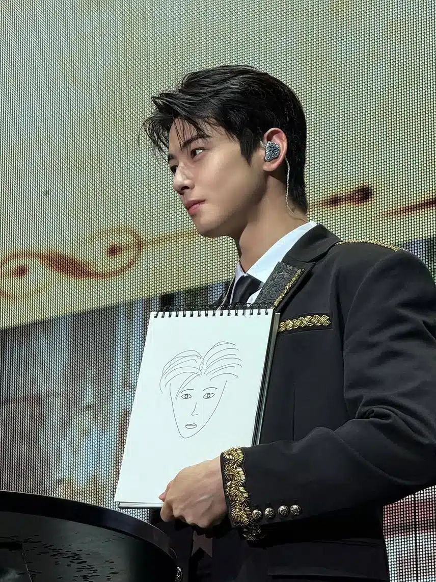 차은우 본인 비주얼을 따라가지 못한 자화상