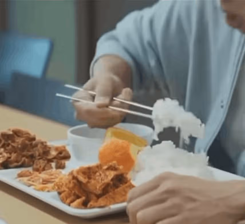 보검님이 실제로도 먹성이 엄청 좋으신가봐요 