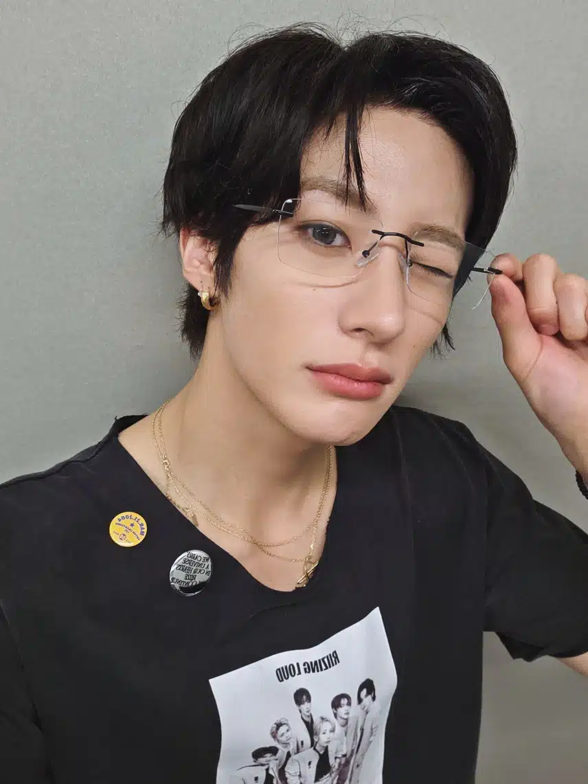 안경 하나로 아가에서 느좋남이 되어버린 앤톤 